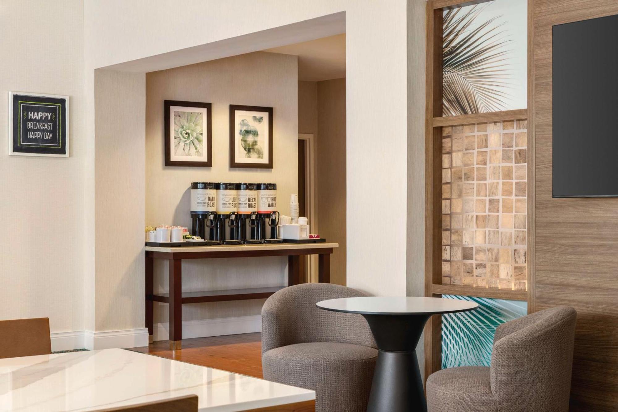 Hampton Inn Pembroke Pines Eksteriør bilde
