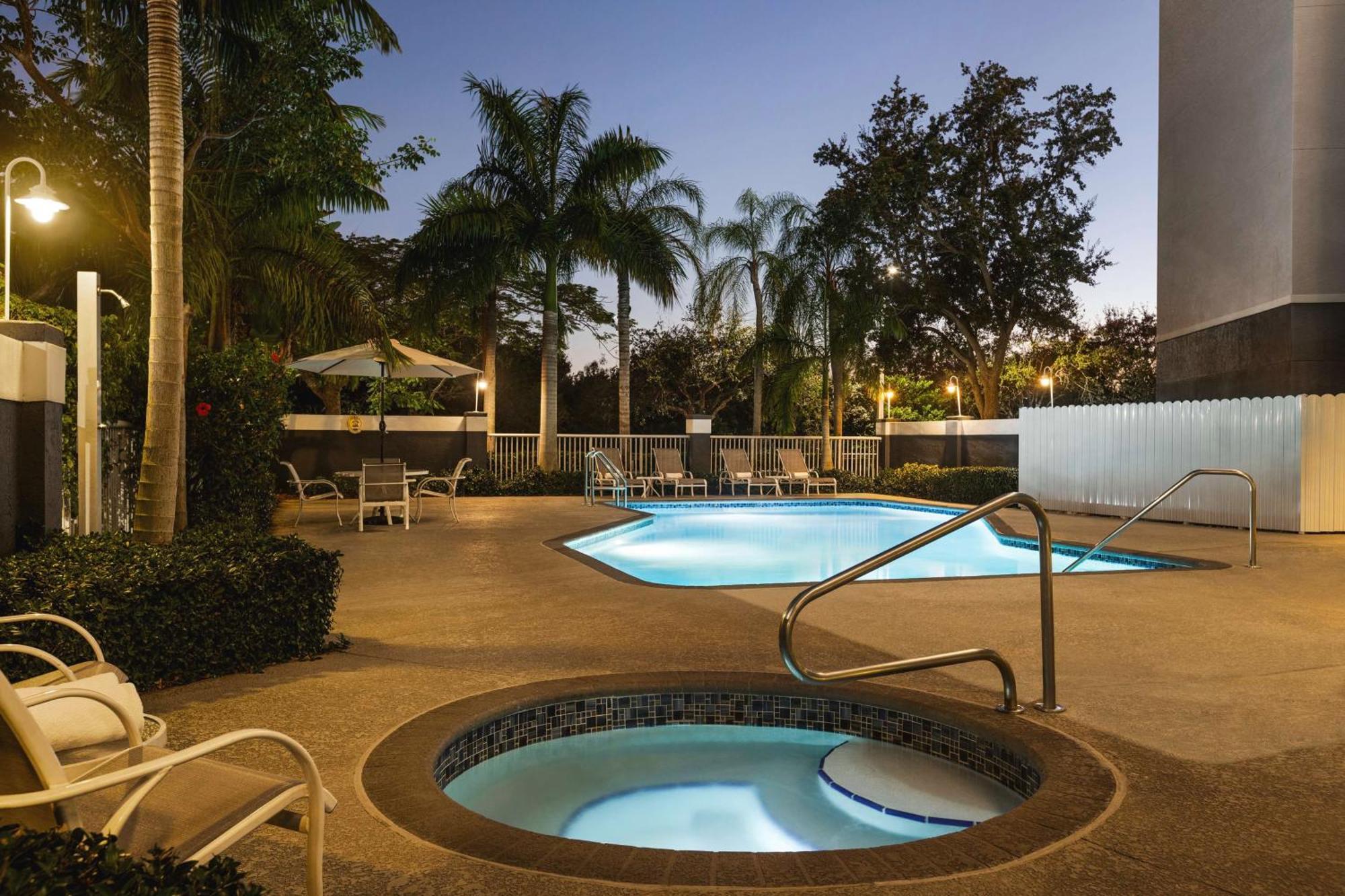 Hampton Inn Pembroke Pines Eksteriør bilde