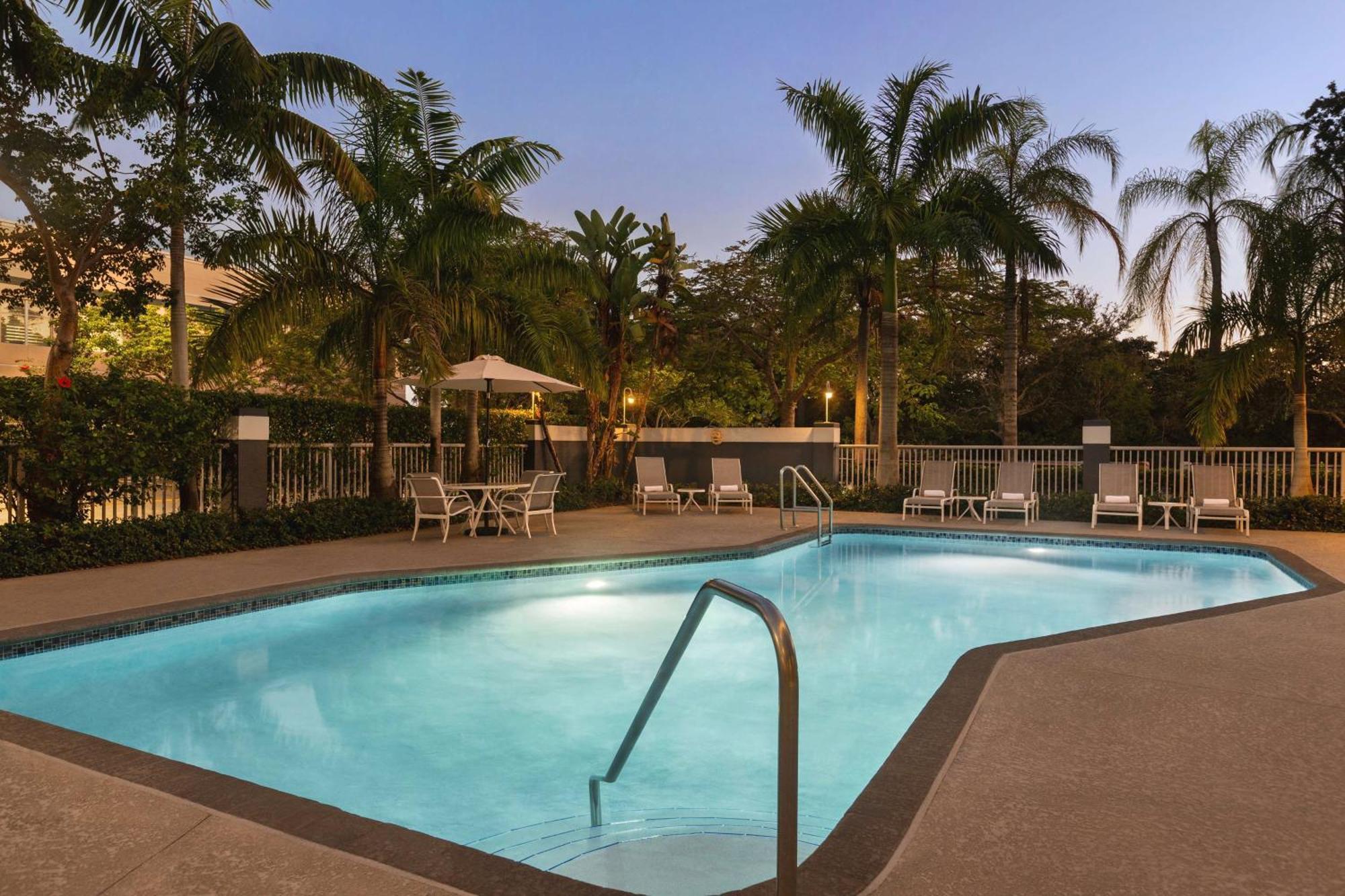 Hampton Inn Pembroke Pines Eksteriør bilde