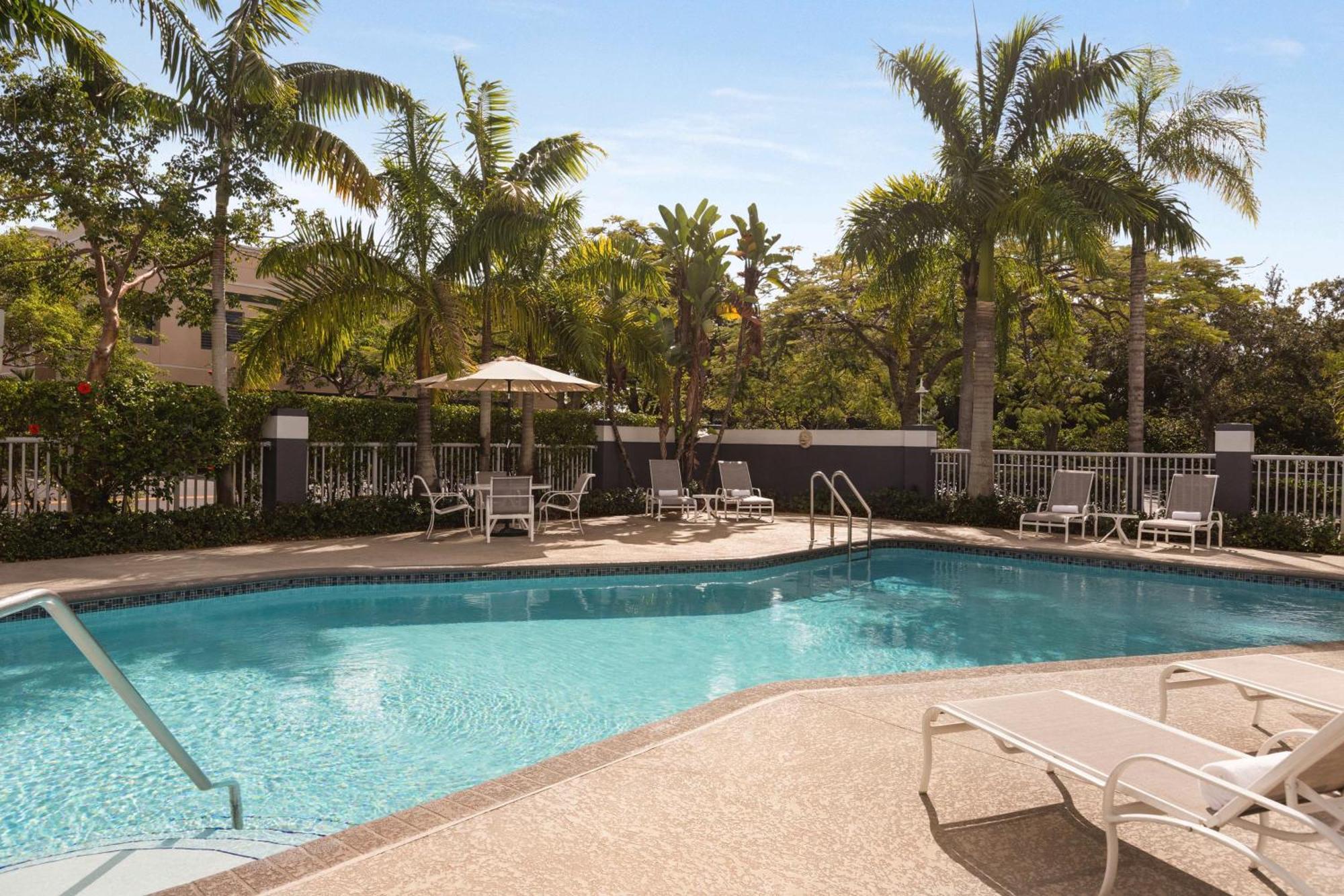 Hampton Inn Pembroke Pines Eksteriør bilde